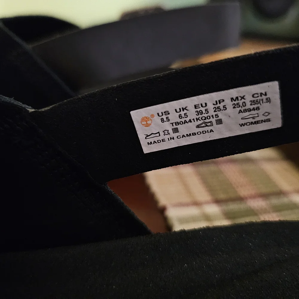 Timberland Women's Black Suede Sandals - Picture 2 of 5